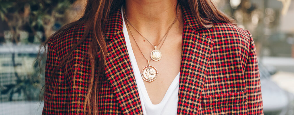 Necklace layering