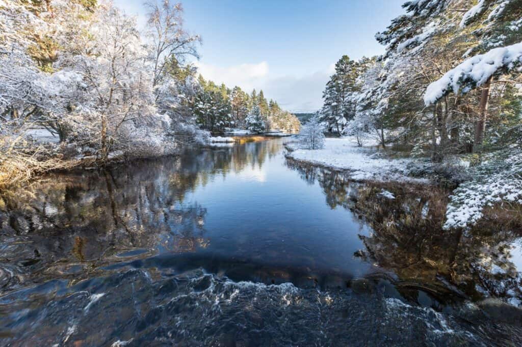 COSY CHRISTMAS STAYCATIONS