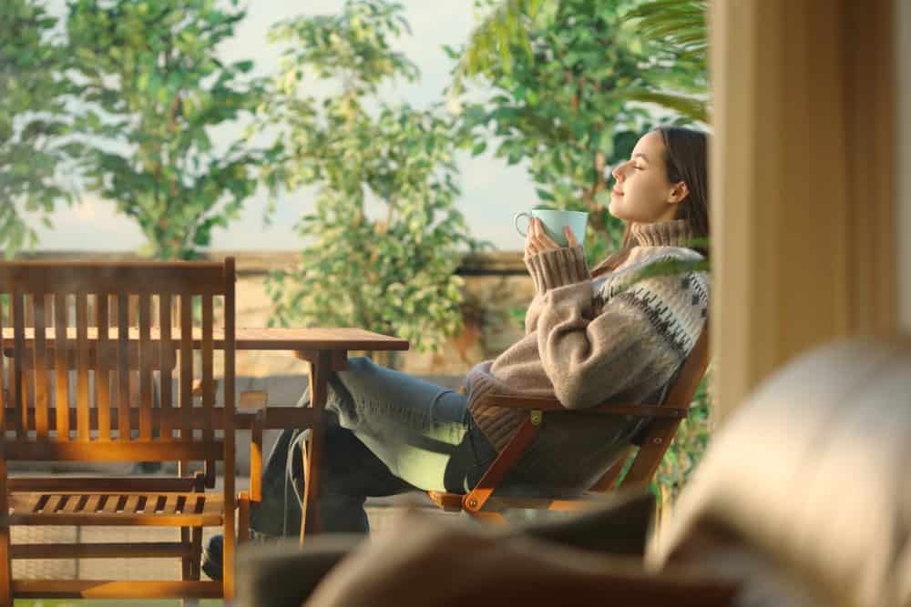 autumn garden furniture care