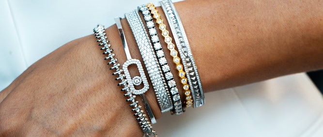 how to style bracelets